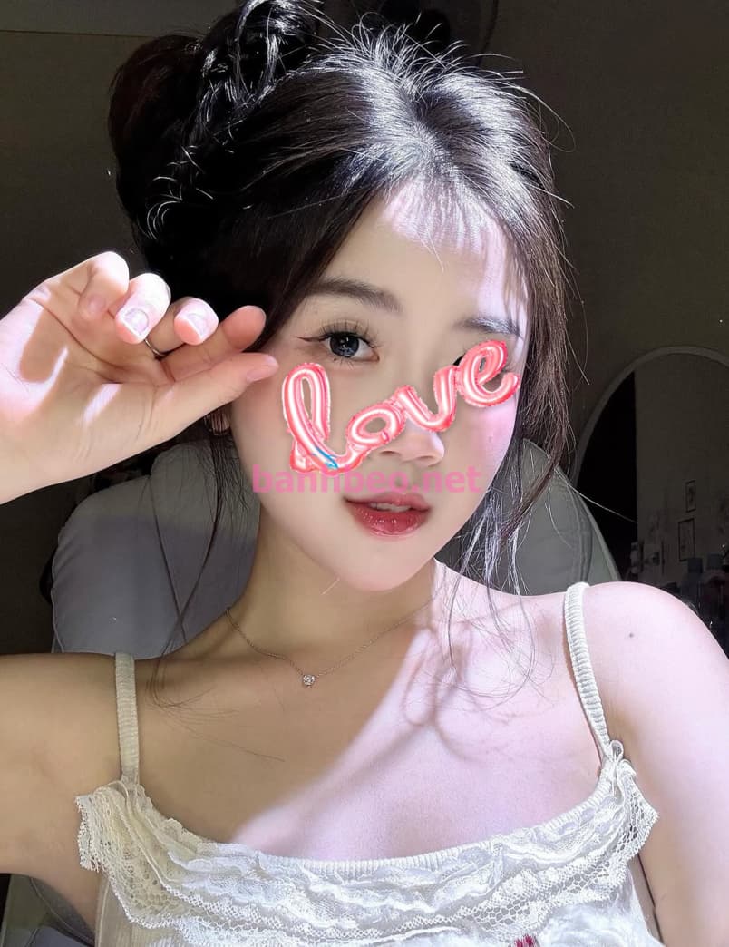 THẢO ANH🌸🌸- GƯƠNG MẶT XINH XẮN- VÚ TO - MÔNG MẨY - CHỊCH ÊM KHÓ CƯỠNG