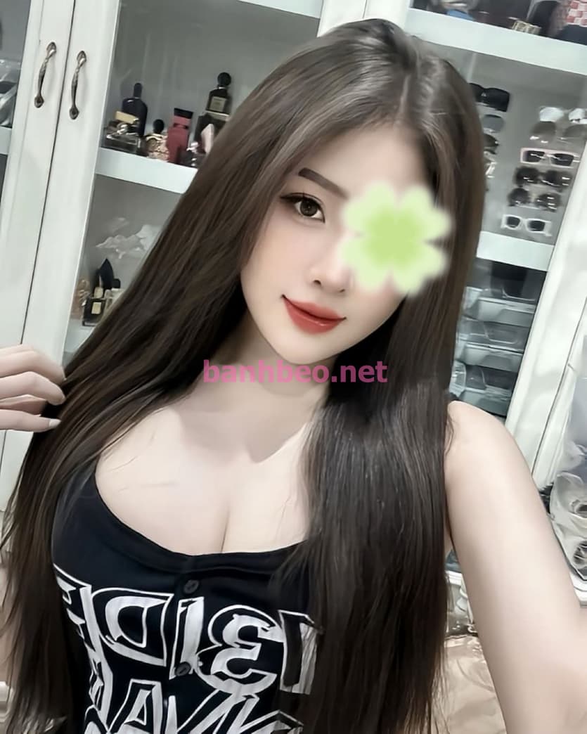 LISA - 🌸🌸- FULL DỊCH VỤ BÚ LIẾM ĐẦY ĐỦ - EM GÁI XINH XẮN DÁNG ĐẸP - VÚ TO BÍM KHÍT - ĐẶC BIỆT ẢNH THẬT KHÔNG CHÁO HÀNG